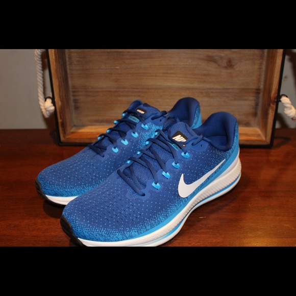 Nike Air Zoom Vomero Men’s Running Shoes Size 13 - Picture 3 of 6